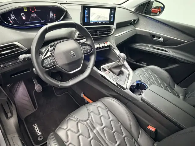 Peugeot 3008 view 11