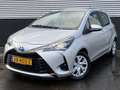 Toyota Yaris 1.5 Hybrid Active Automaat Nieuw geleverd 1e eigen Plateado - thumbnail 2
