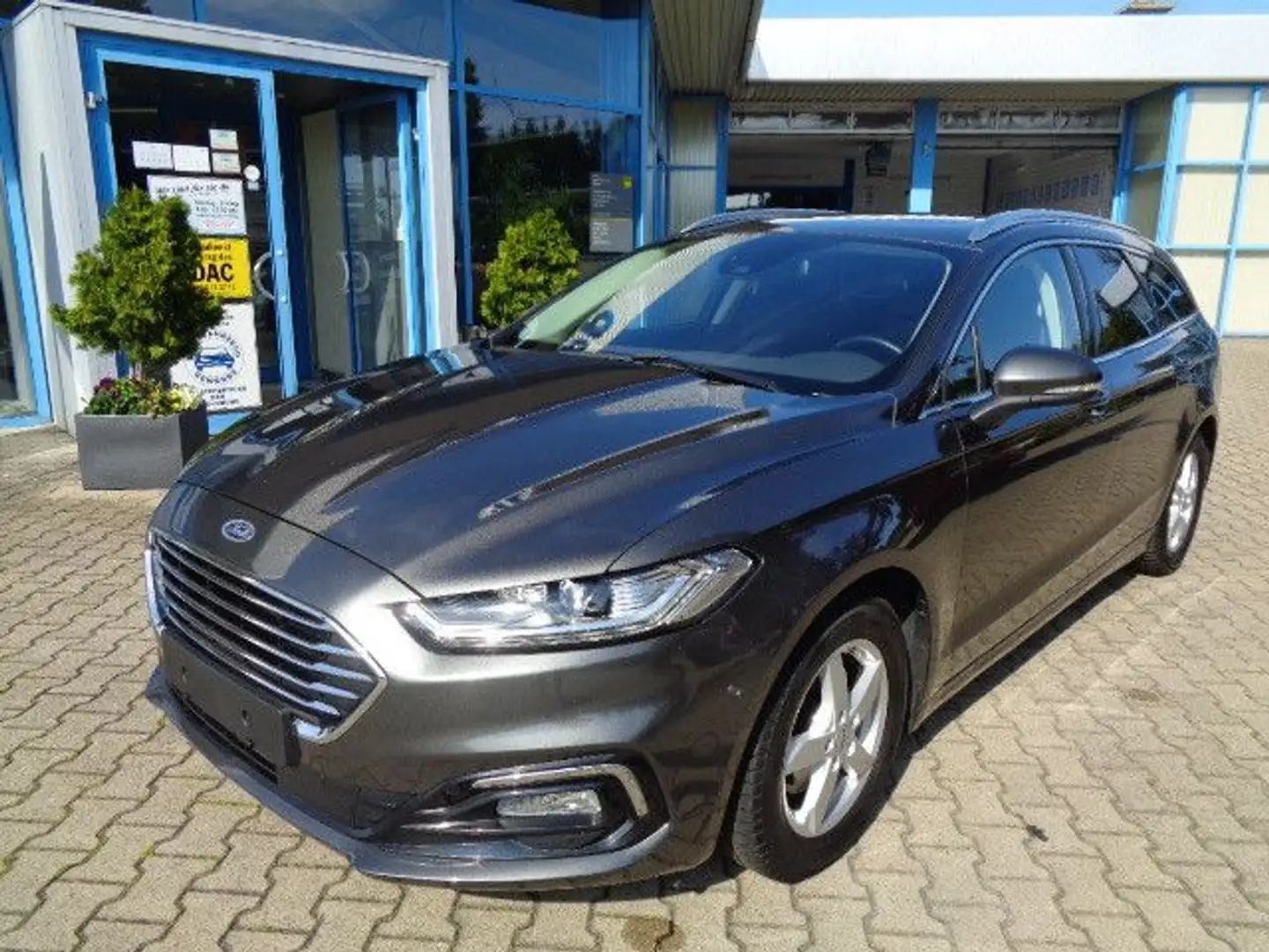 Ford Mondeo 2,0 Titanium LED/ACC/Kamera/PanoDach Grigio - 1