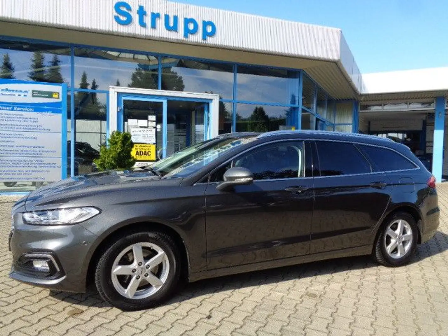 Ford Mondeo 2,0 Titanium LED/ACC/Kamera/PanoDach Grigio - 2