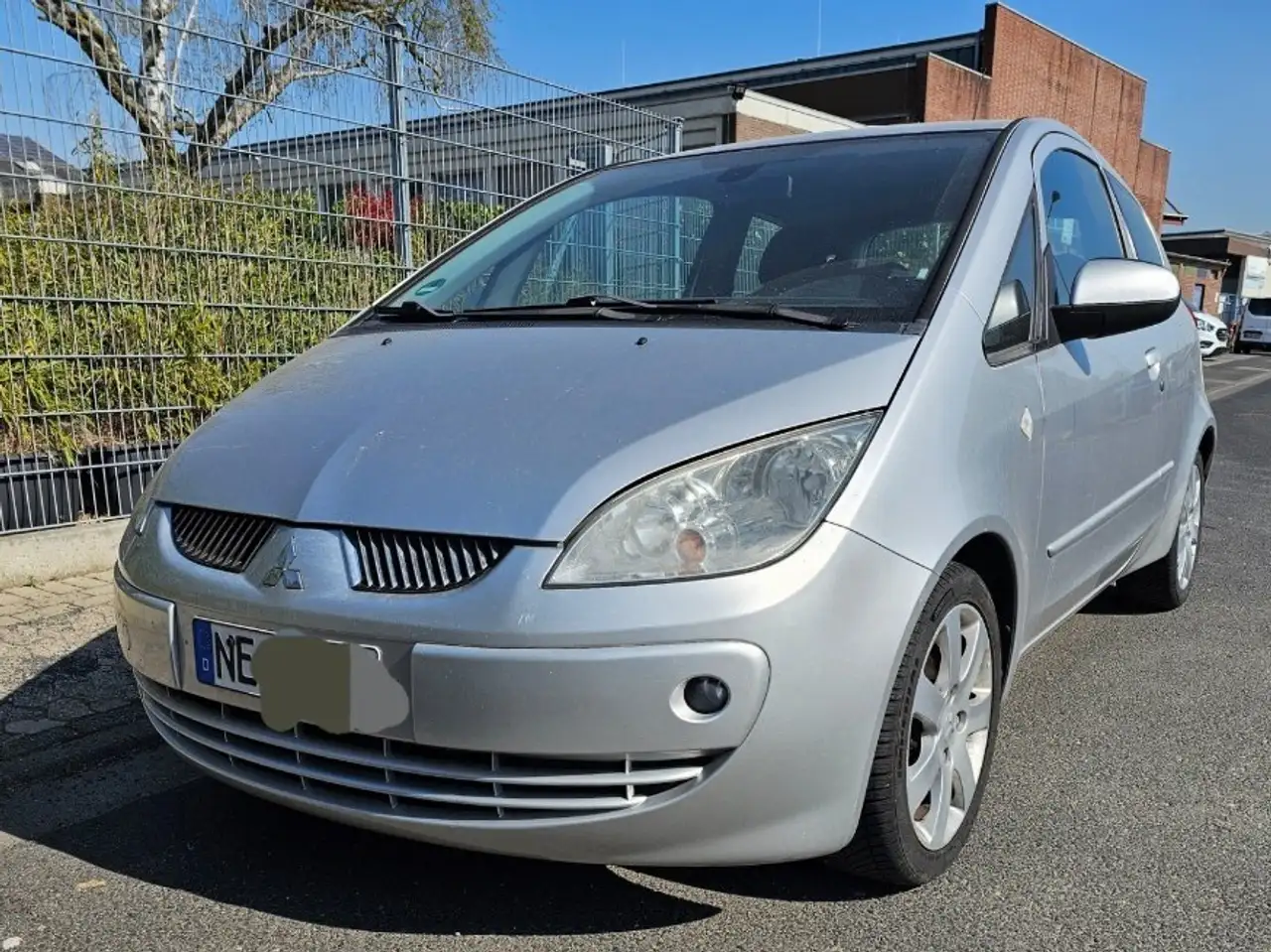 Mitsubishi Colt