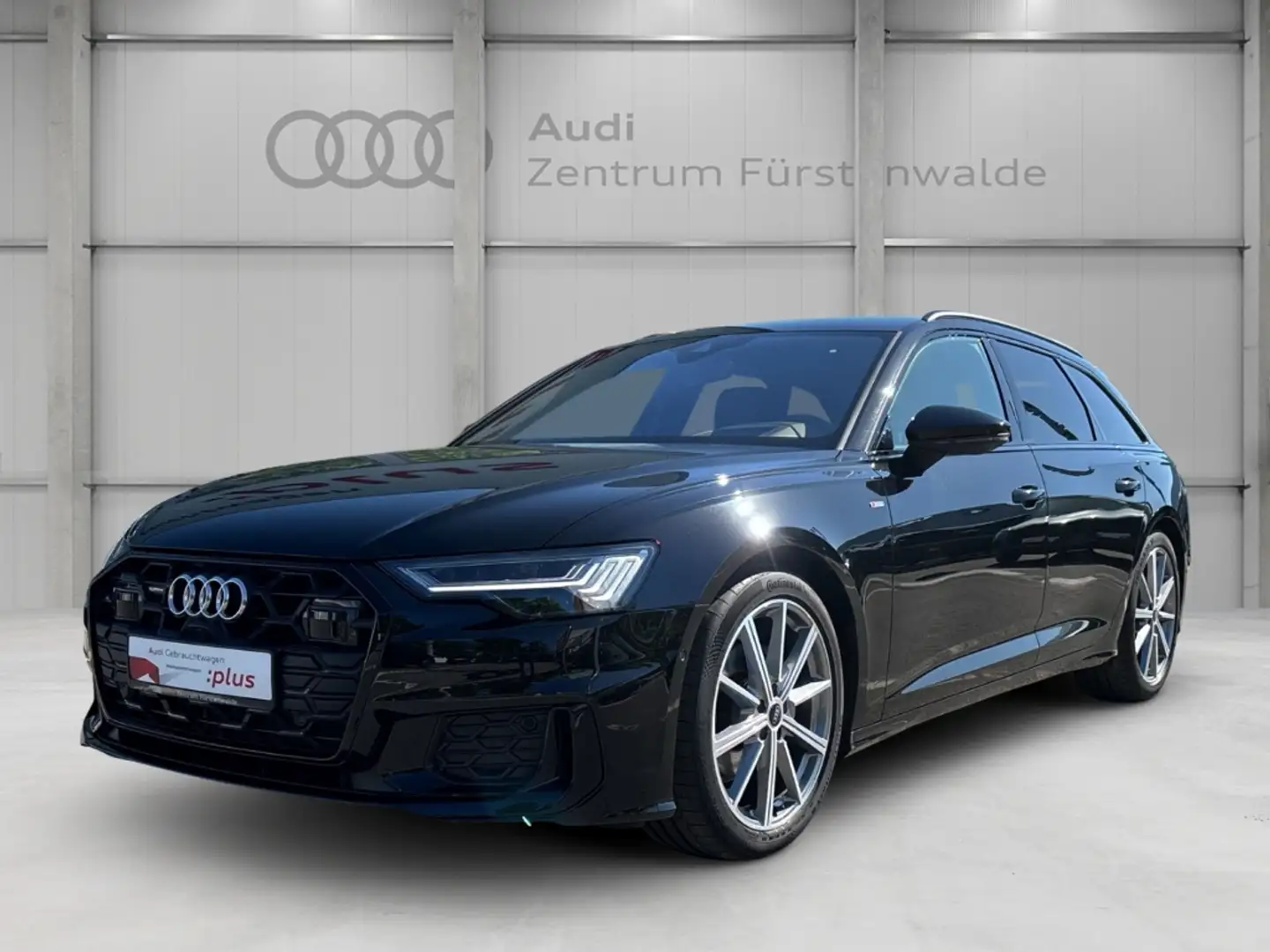 Audi A6 Avant 40 TDI quattro S tronic S line AHK-klappbar Černá - 1