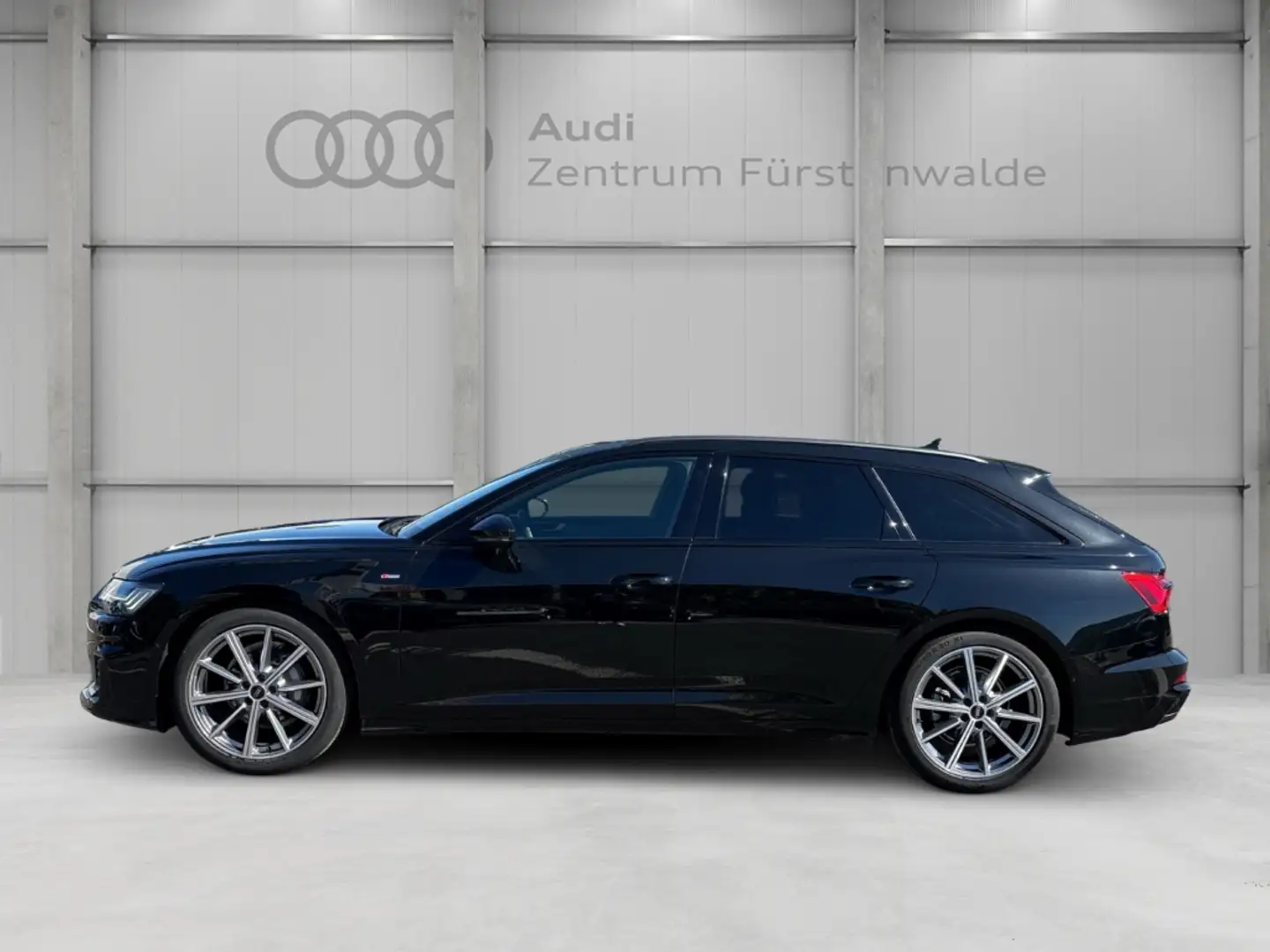 Audi A6 Avant 40 TDI quattro S tronic S line AHK-klappbar Černá - 2