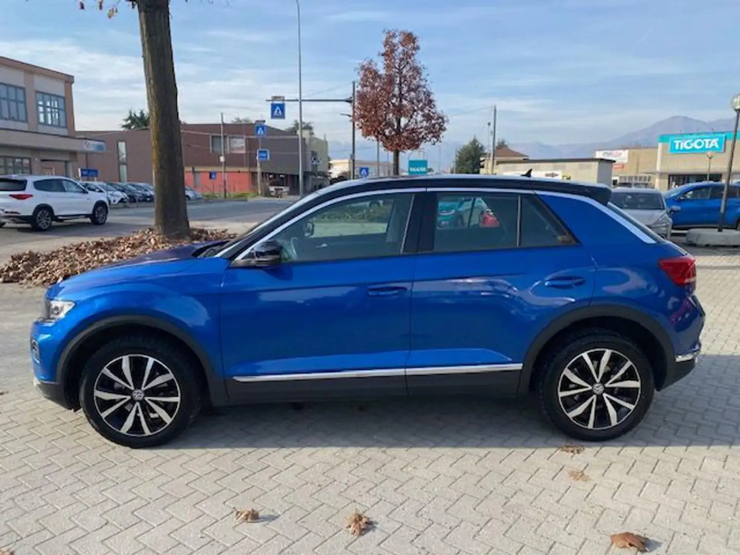 Volkswagen T-Roc 1.0 TSI 115 CV Style Led Gancio Traino Occasione! Bleu - 2