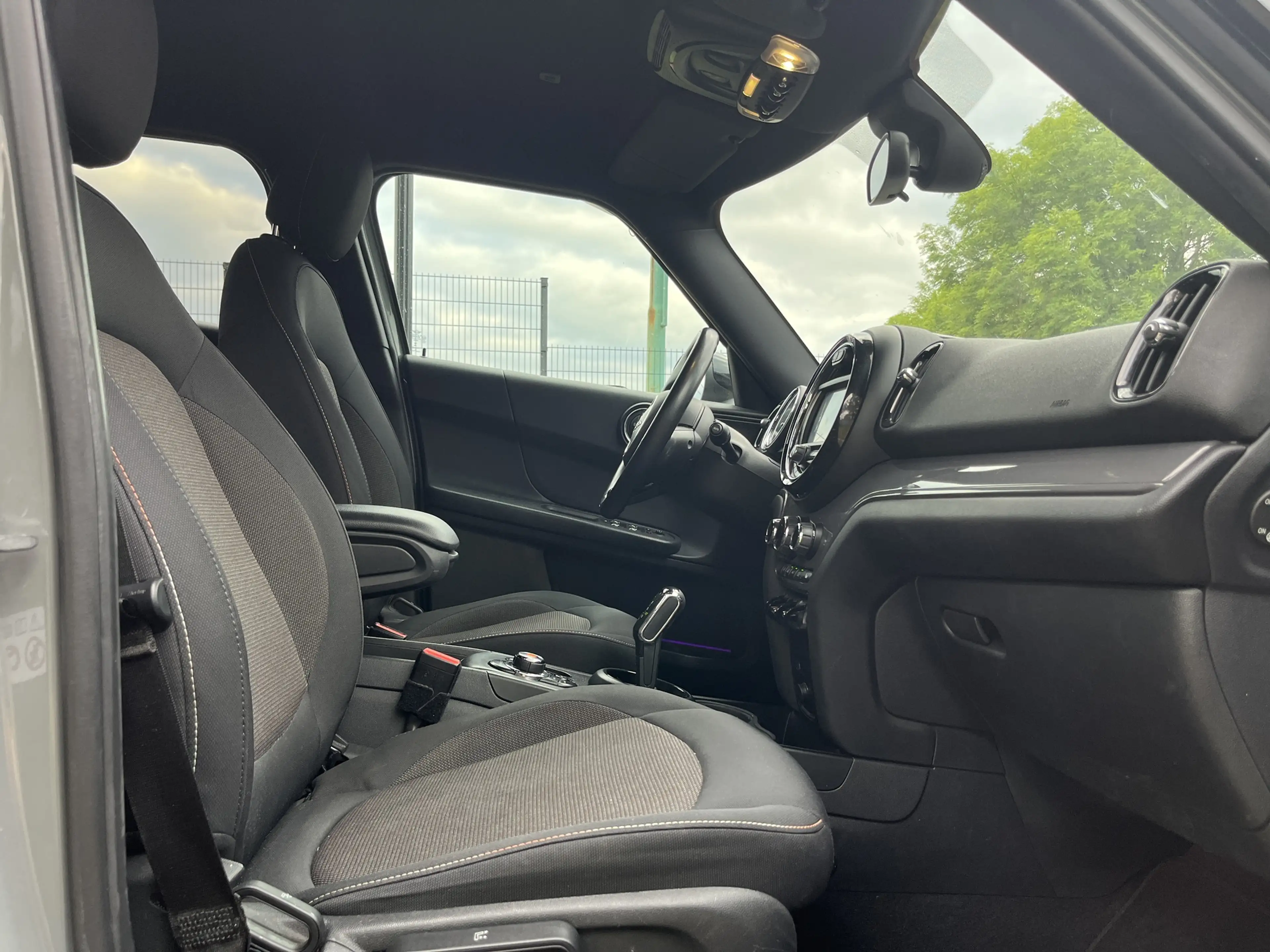 MINI Cooper S Countryman Led-Navigatie-Zetelverwarming-Parkeersensoren-17" — photo 12