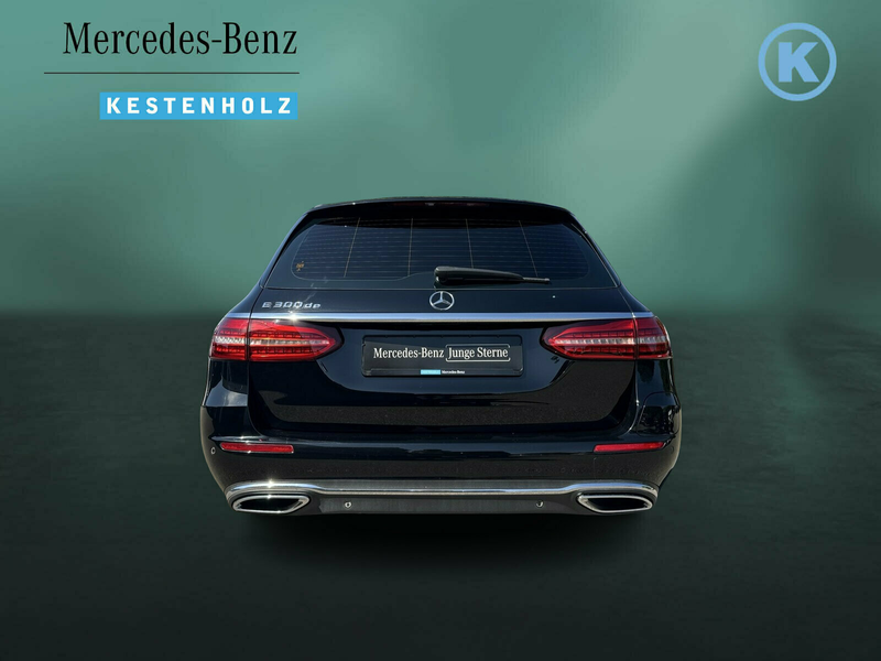 Mercedes-Benz E 300 E 300 de T AVANTGARDE+KAMERA+AHK+WIDESCREEN+SHZ — photo 6