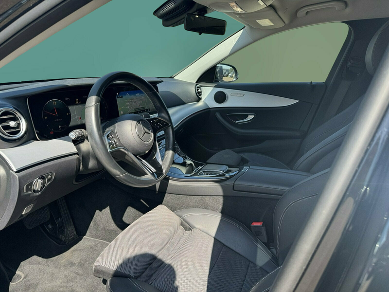 Mercedes-Benz E 300 E 300 de T AVANTGARDE+KAMERA+AHK+WIDESCREEN+SHZ — photo 9