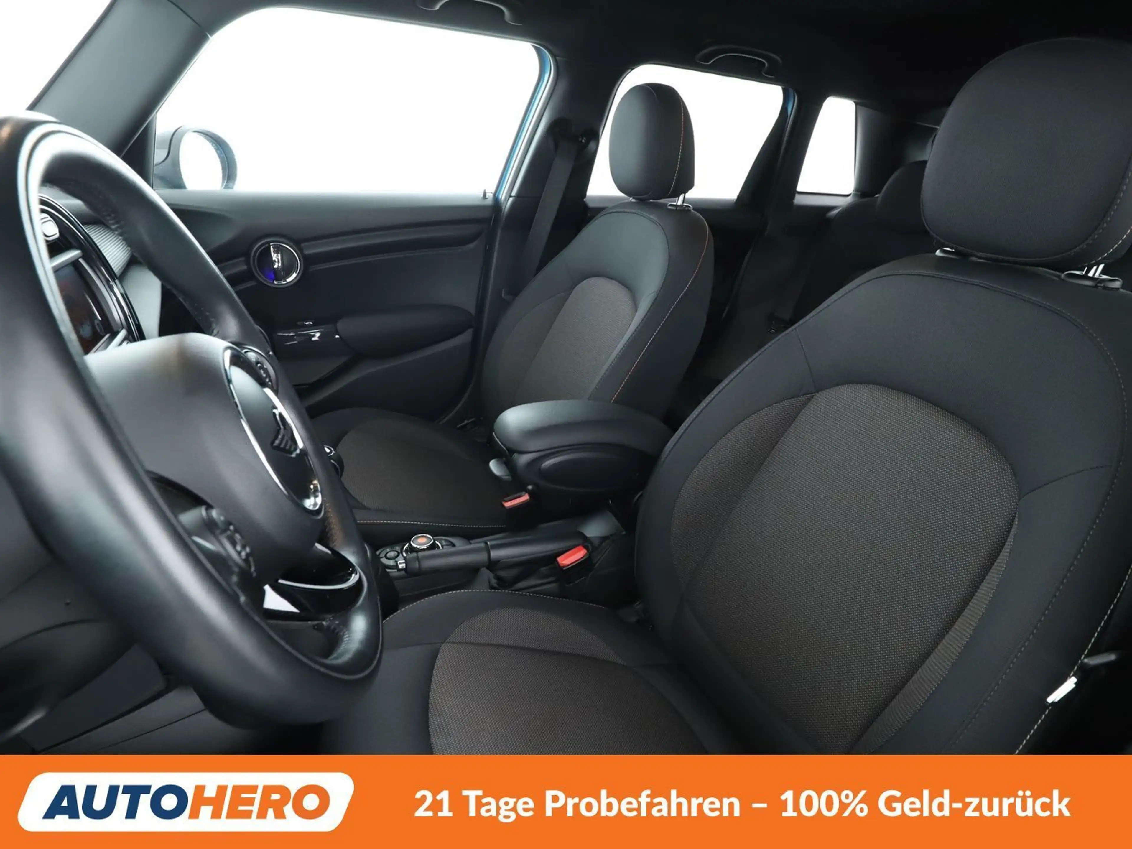 MINI Cooper D Cooper D *NAVI*TEMPO*PDC*SHZ*KLIMA* — photo 10