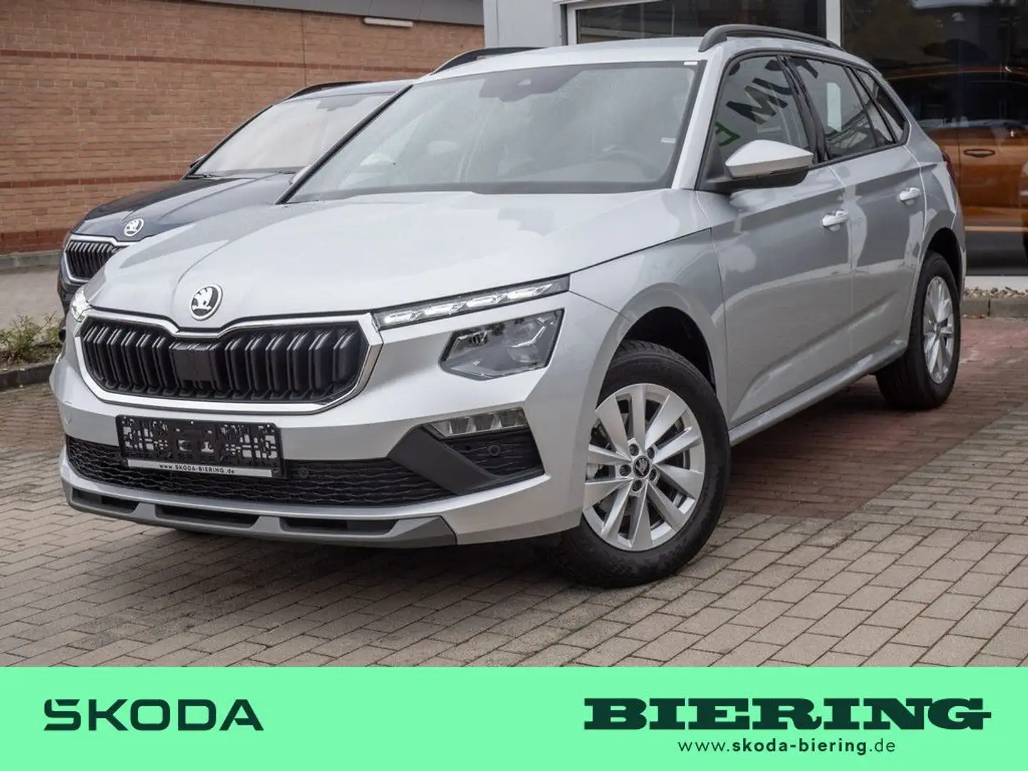 Skoda Kamiq 1.5 TSI Selection PDC FACELIFT LED Silber - 1