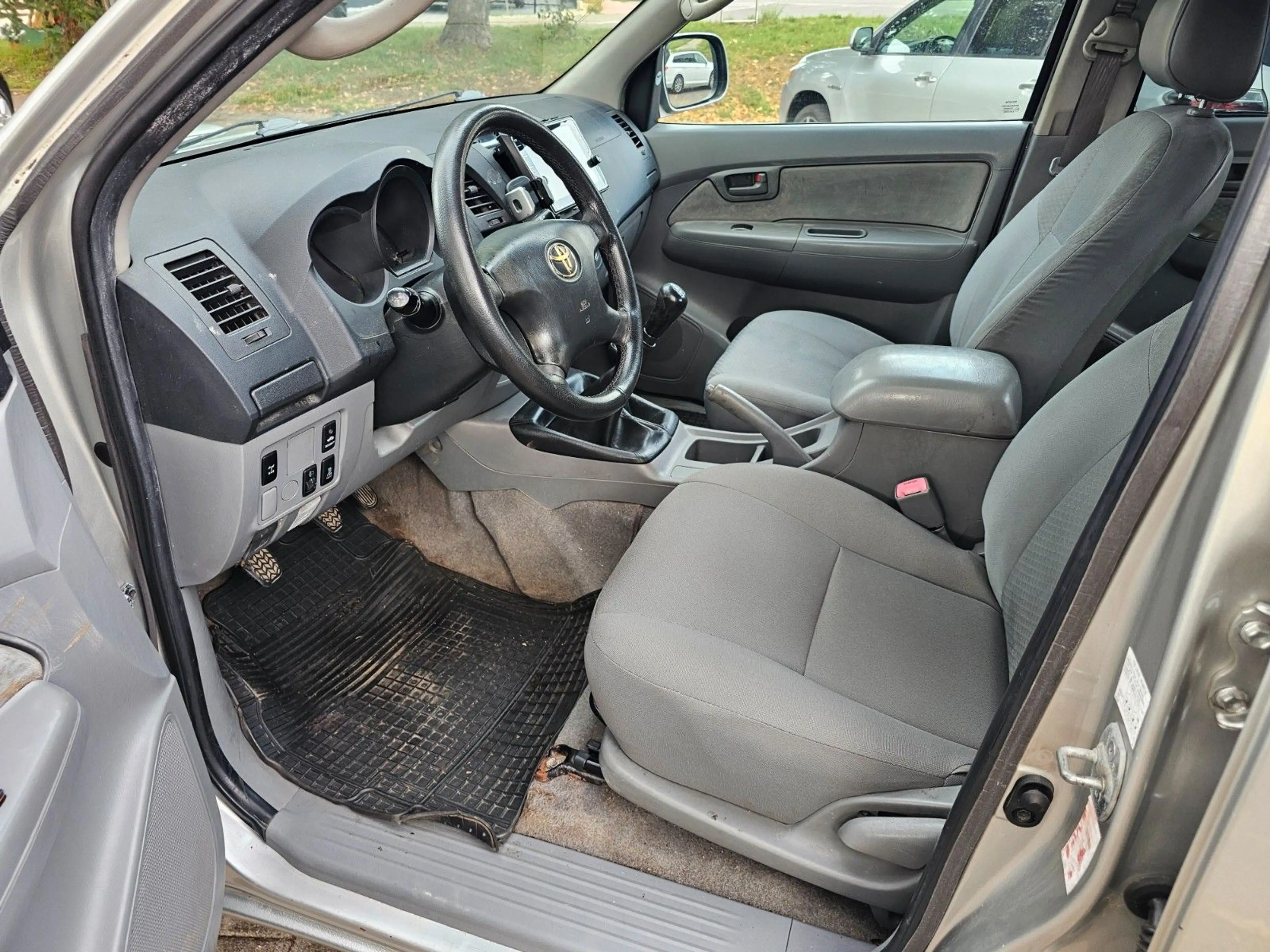 Toyota Hilux Klima Navi — photo 6