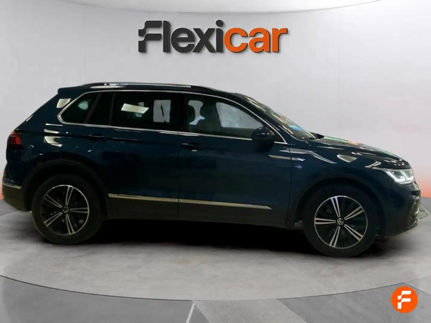 Volkswagen Tiguan Urban Sport 2.0 TDI 110kW (150CV) DSG Verde - 2
