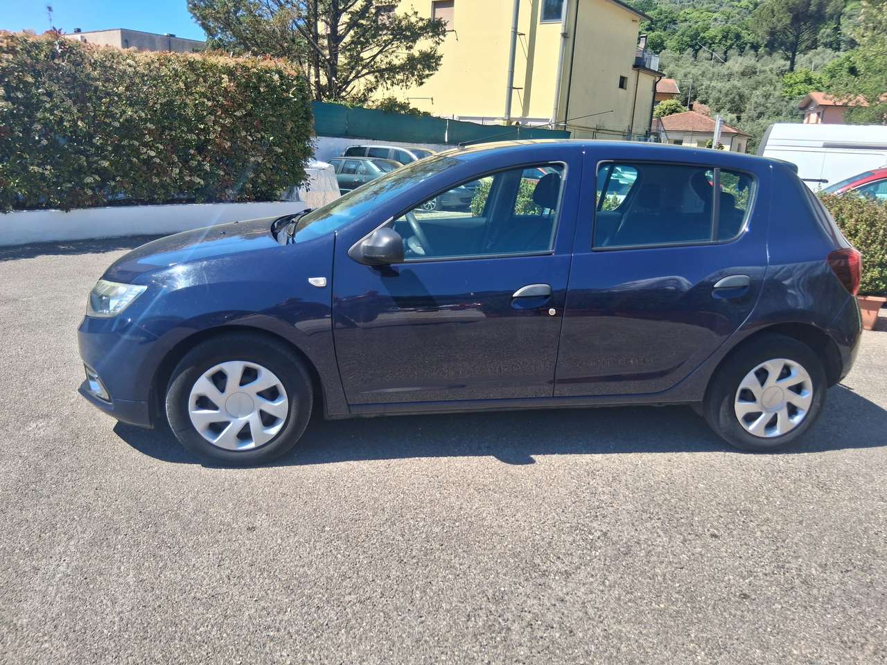Dacia Sandero Sandero 1.0 sce Laureate 75cv