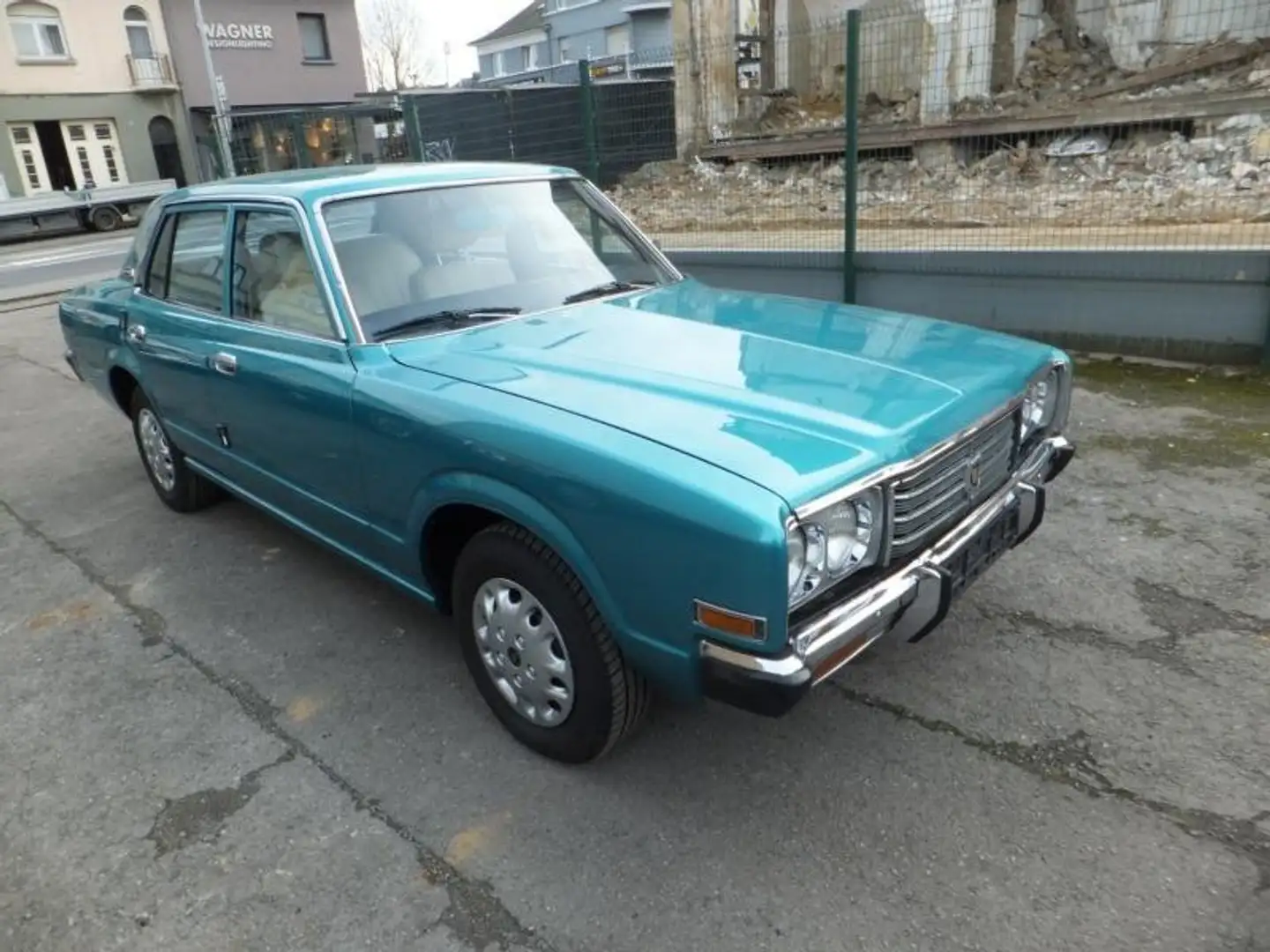 Toyota Crown Yeşil - 2