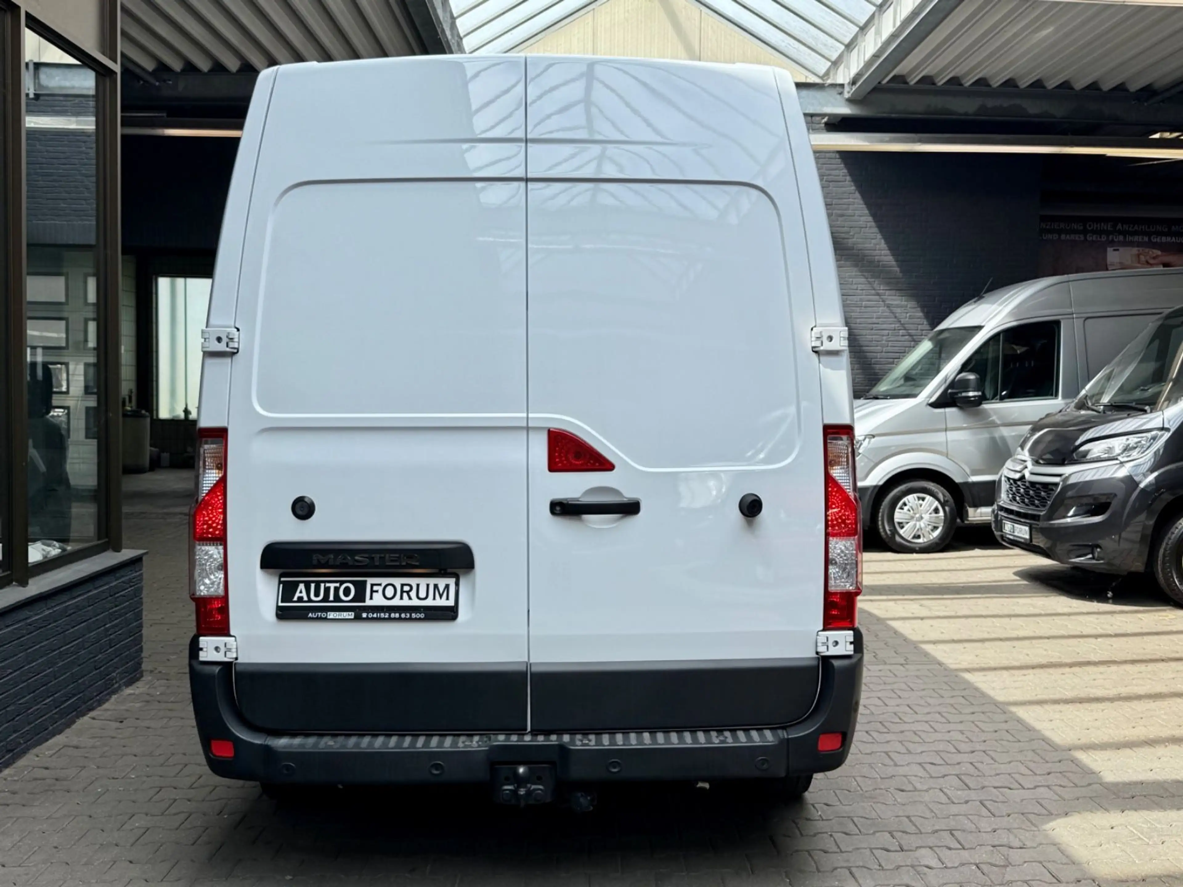 Renault Master 2.3 D L2H2 AUTOMATIK AHK NAVI CAM LED PDC — photo 10