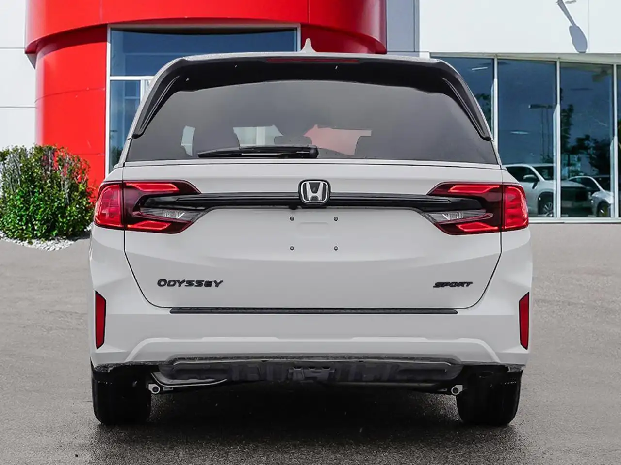 Honda Odyssey снимка Honda Odyssey