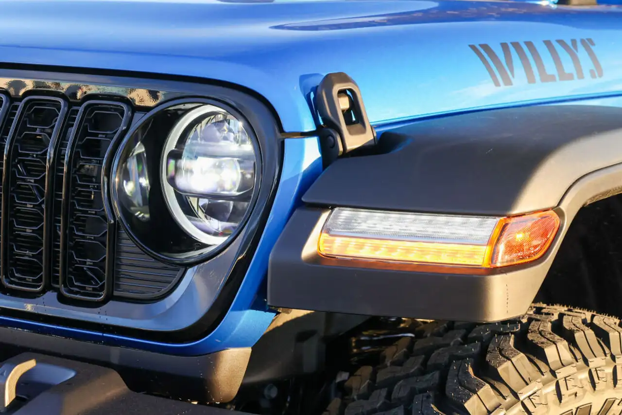 Jeep Wrangler снимка Jeep Wrangler