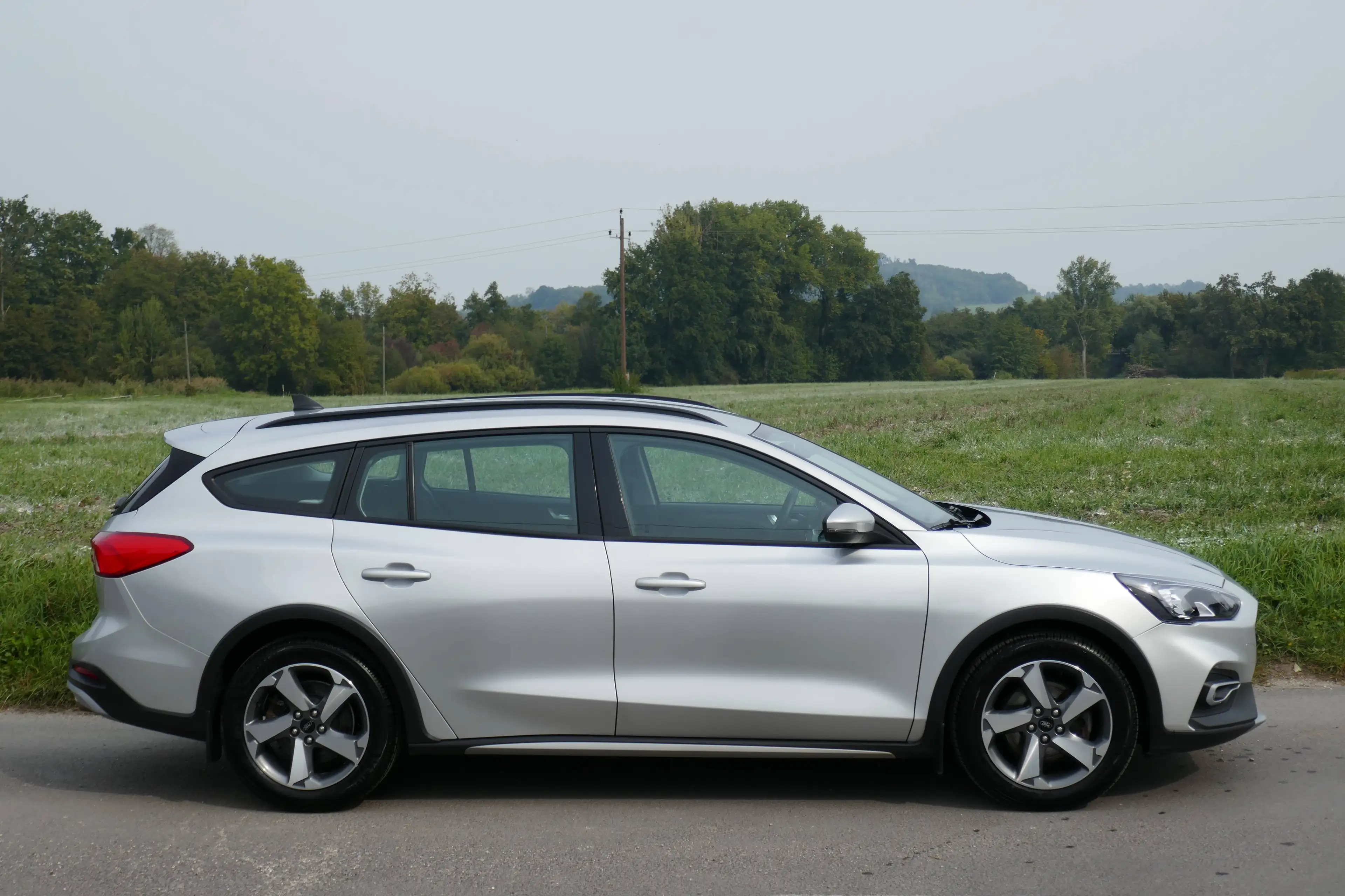 Ford Focus Active — photo 4