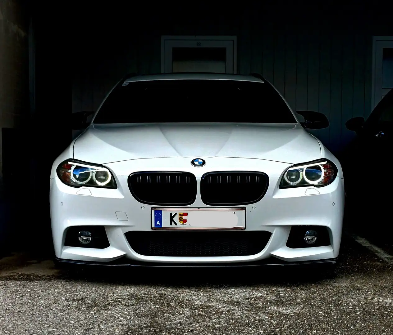 BMW 530 530d Touring Aut. - 1