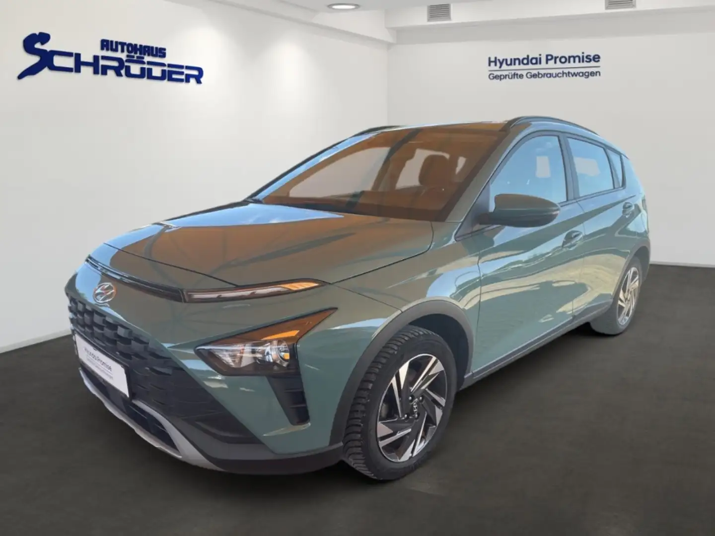Hyundai BAYON 1.0T 2WD Trend Navipaket Kamera Allwetter Grün - 1