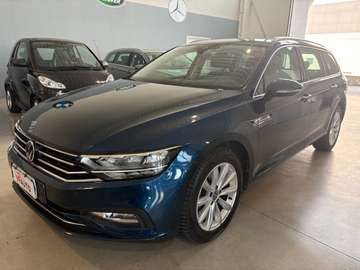 Passat VIII  Variant 2.0 tdi Business 150 cv dsg