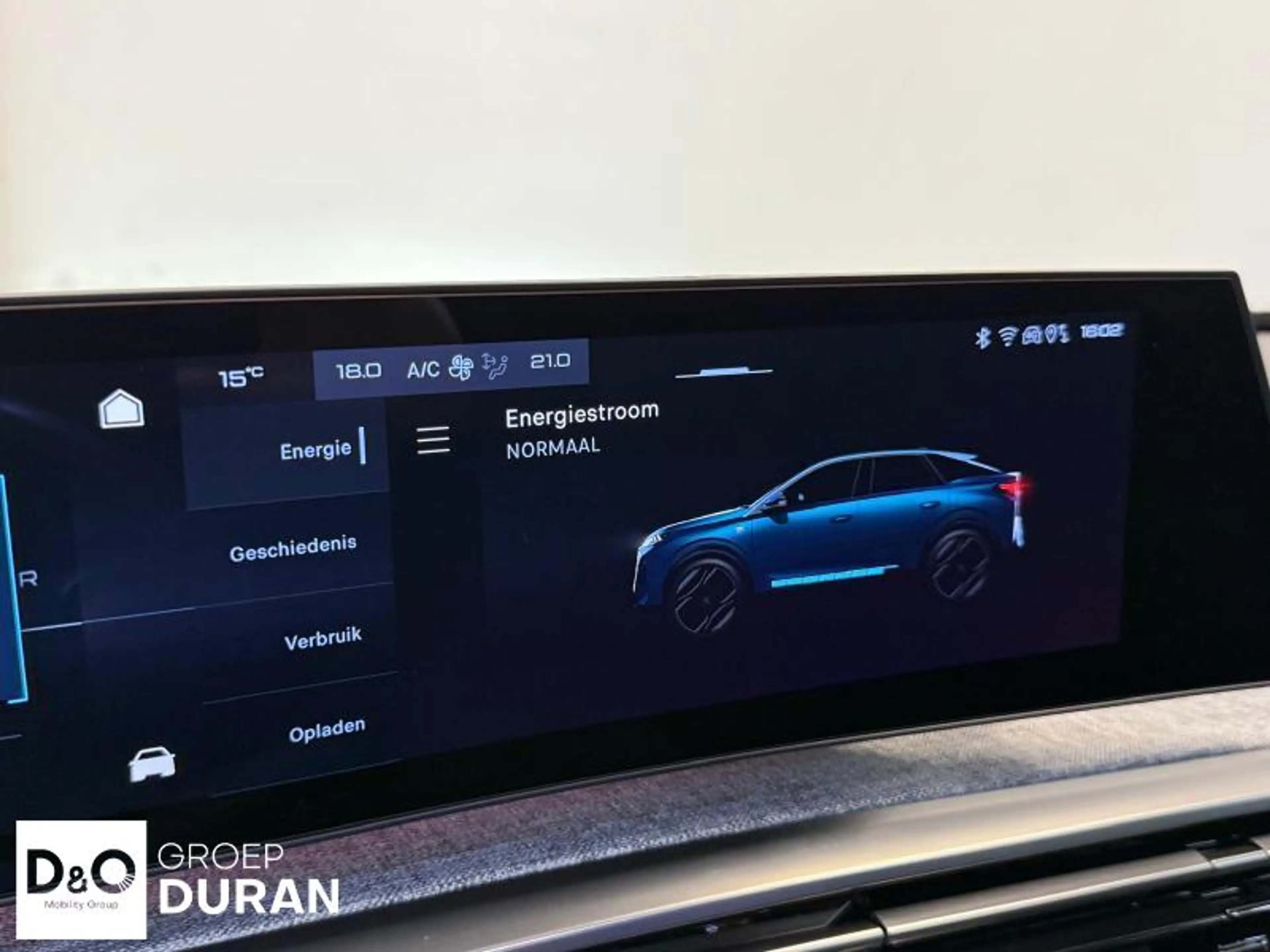 Peugeot 3008 E-3008 GT 213 pk Auto — photo 14