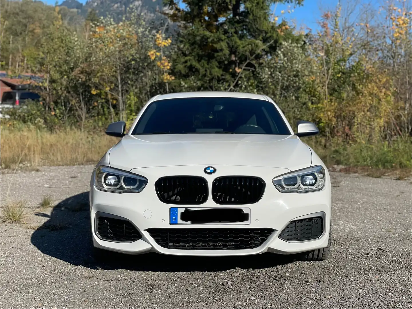 BMW 140 M140i xDrive Sport-Aut. Weiß - 2