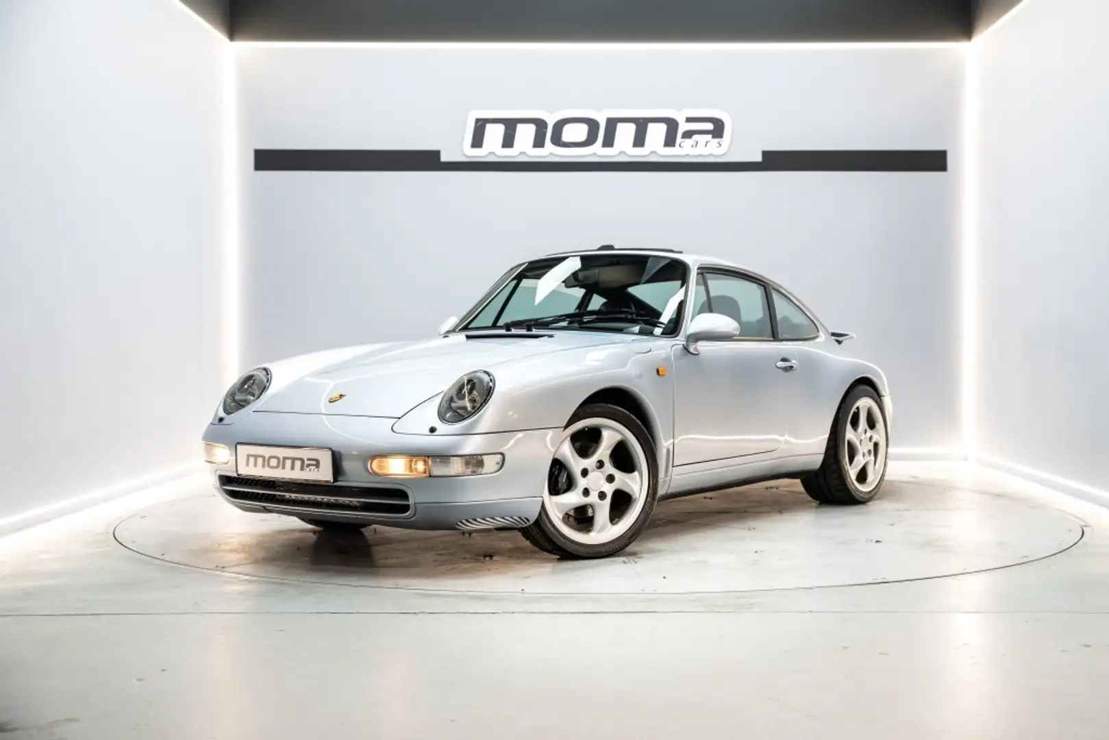 Porsche 993 Carrera Coupé Plateado - 2
