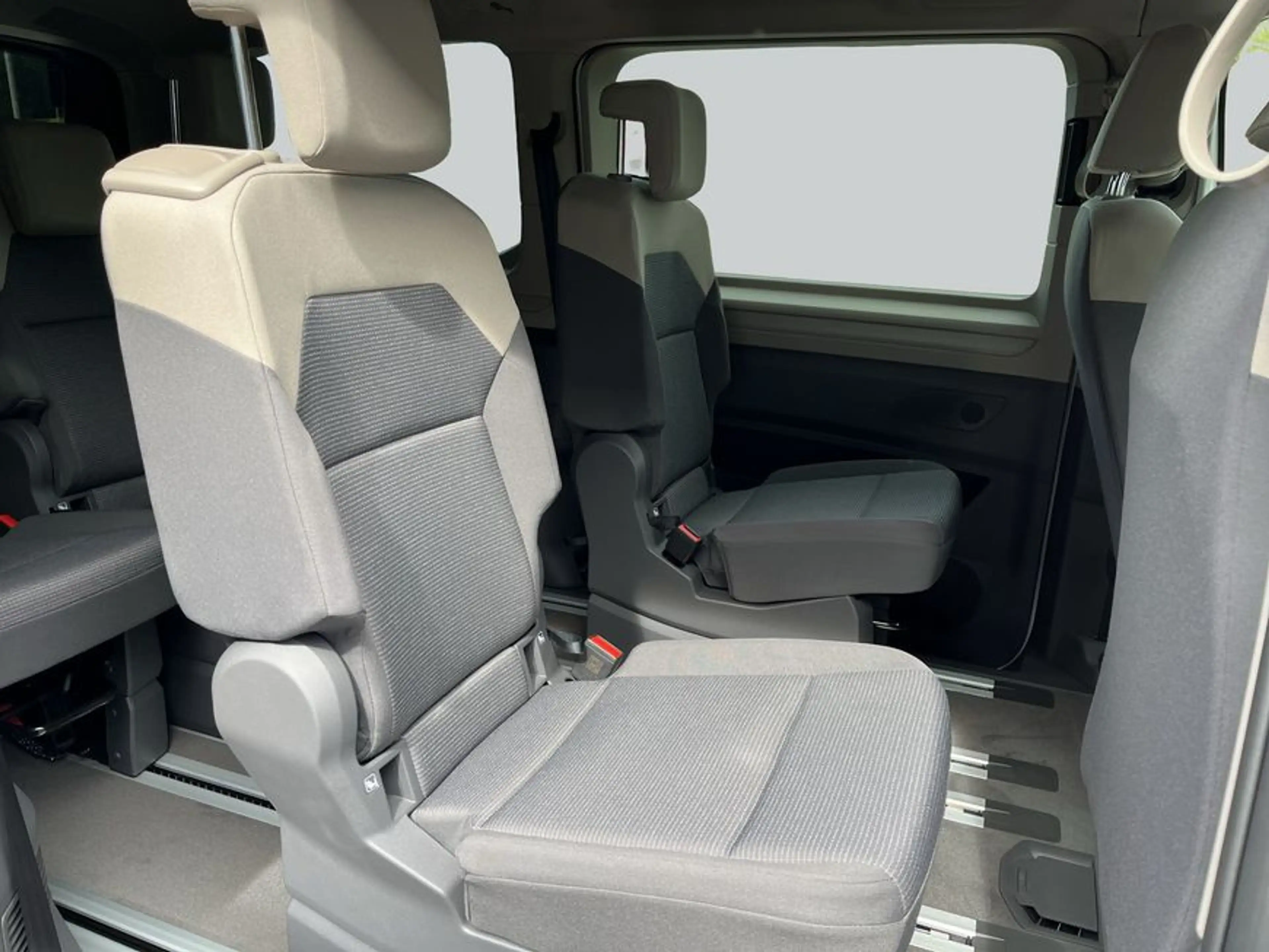 Volkswagen LT Multivan 2,0 l TDI DSG LÜ, ACC, 6-Sitzer, AHK — photo 10