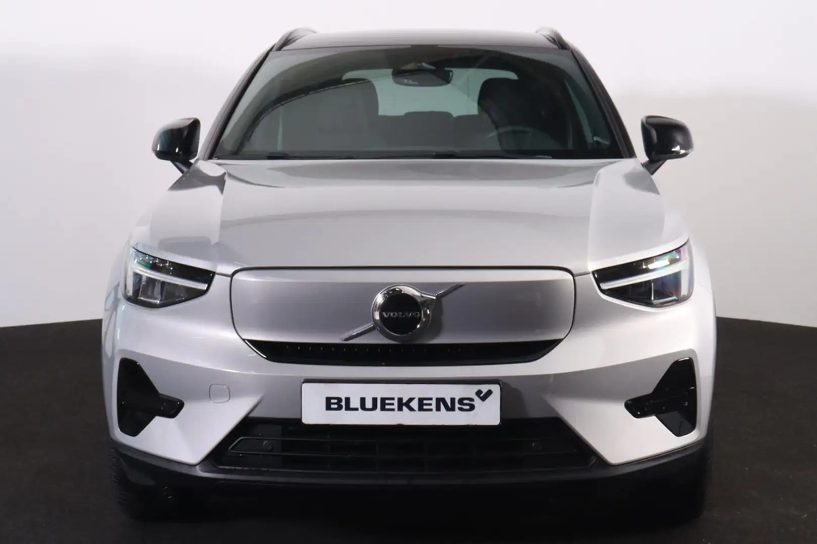 Volvo XC40 Recharge Plus - Intellisafe Assist/Surround - LED- Gris - 2