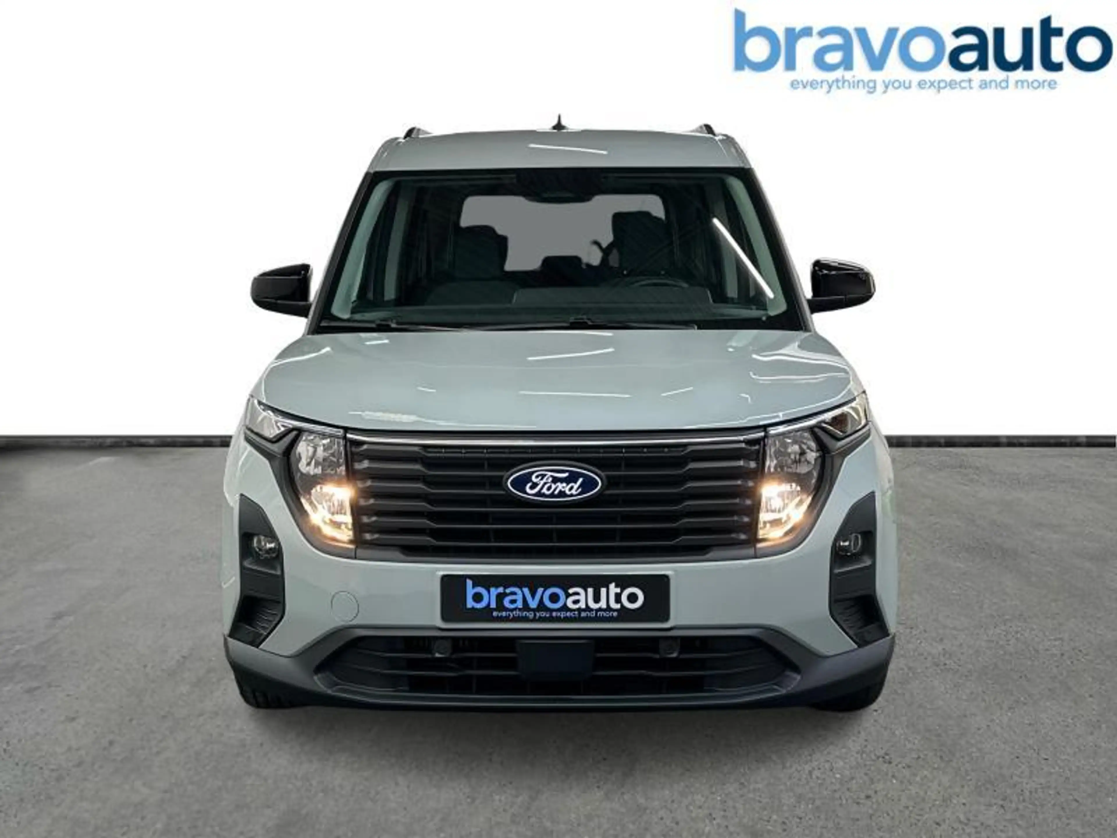 Ford Tourneo Courier Titanium 5pl | carplay | camera — photo 5