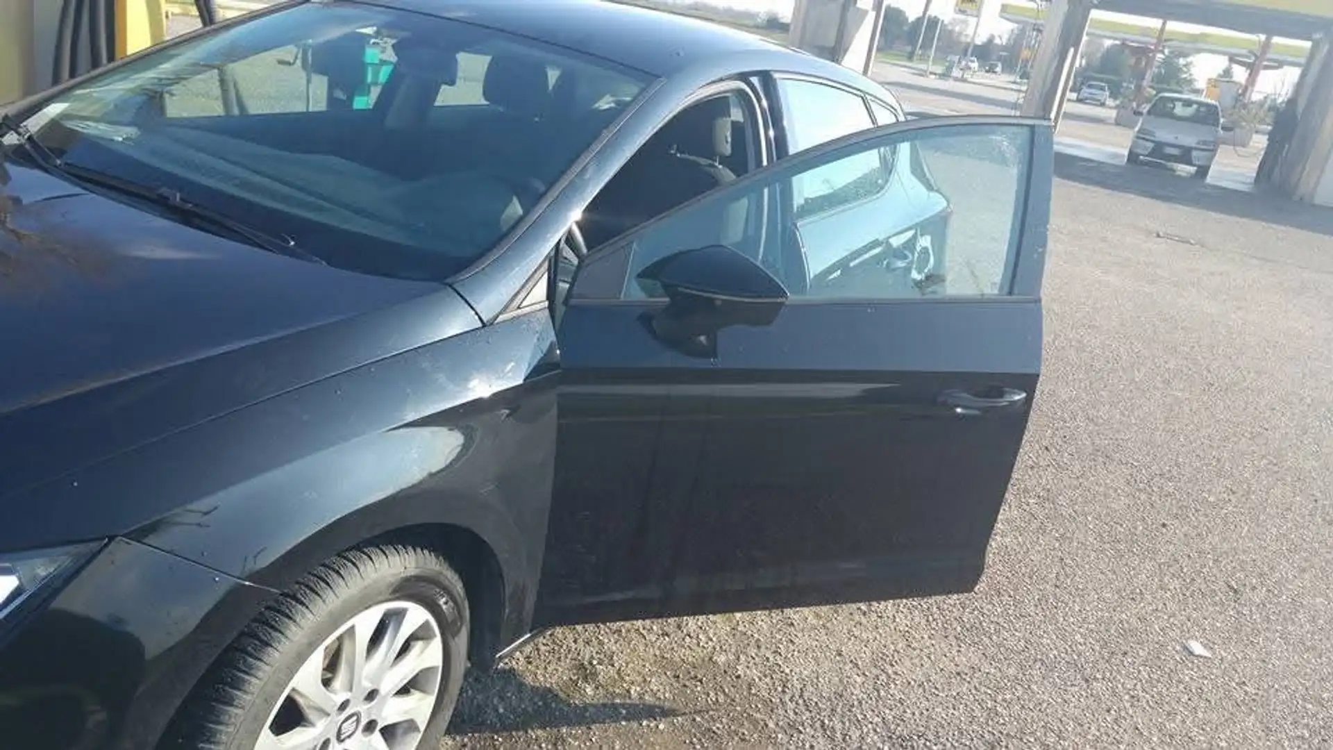SEAT Leon 1.6 tdi cr Style dsg - 1