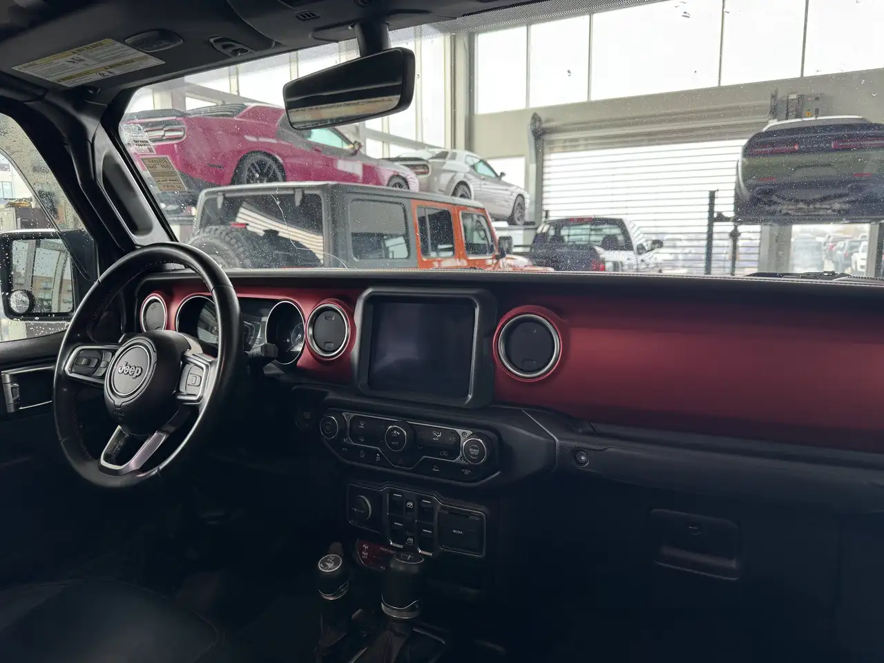 Jeep Gladiator снимка Jeep Gladiator