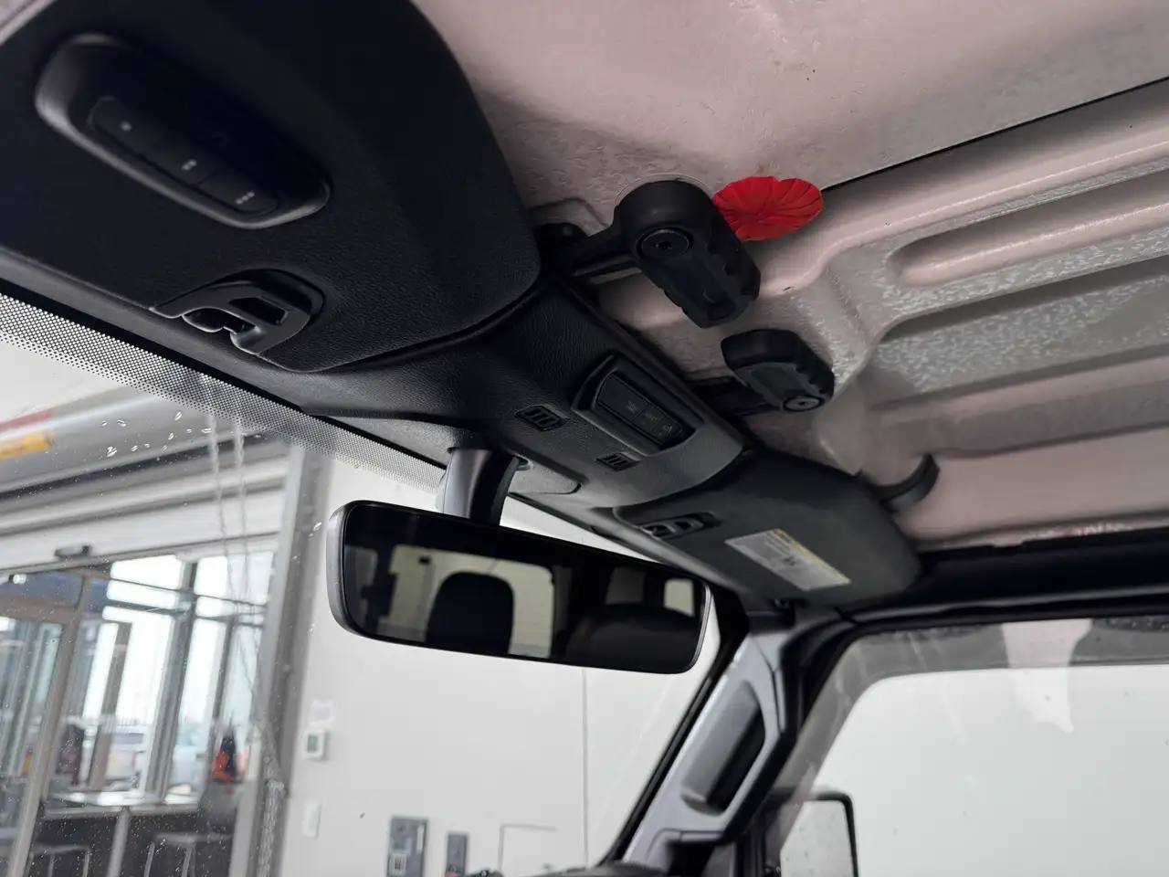 Jeep Gladiator снимка Jeep Gladiator