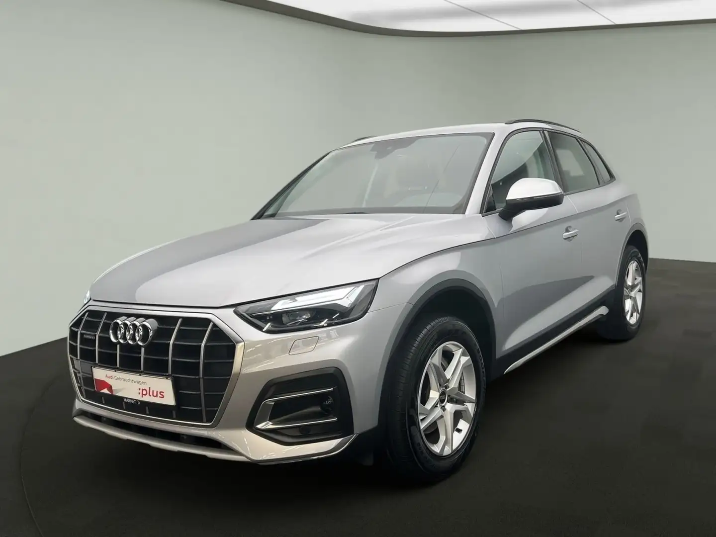 Audi Q5 Advanced 40 TDI quattro*Navi*LED*B&O*AHK*PDC* Silber - 2