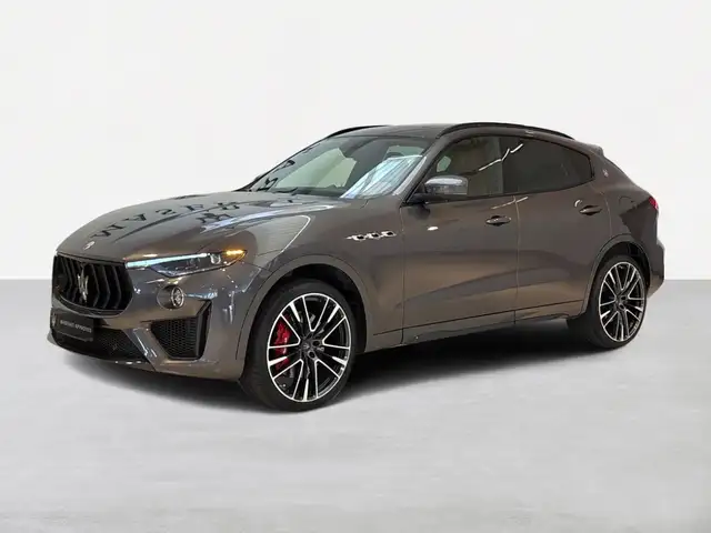 Maserati Levante 3.8 V8 580cv Trofeo Q4 auto