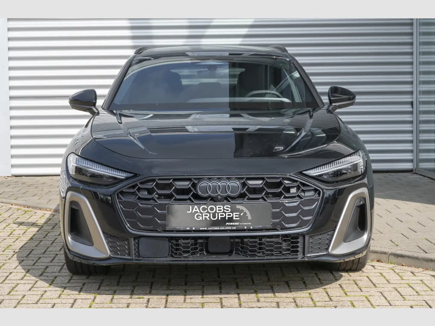 Audi A5 Avant e-hybrid quattro 220 kW UPE EUR 88.375,- incl. Überführung Schwarz - 2