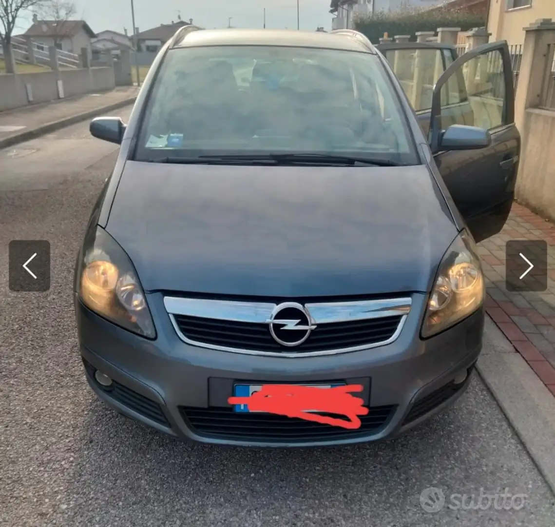 Opel Zafira Zafira 1.9 cdti Cosmo 120cv - 2
