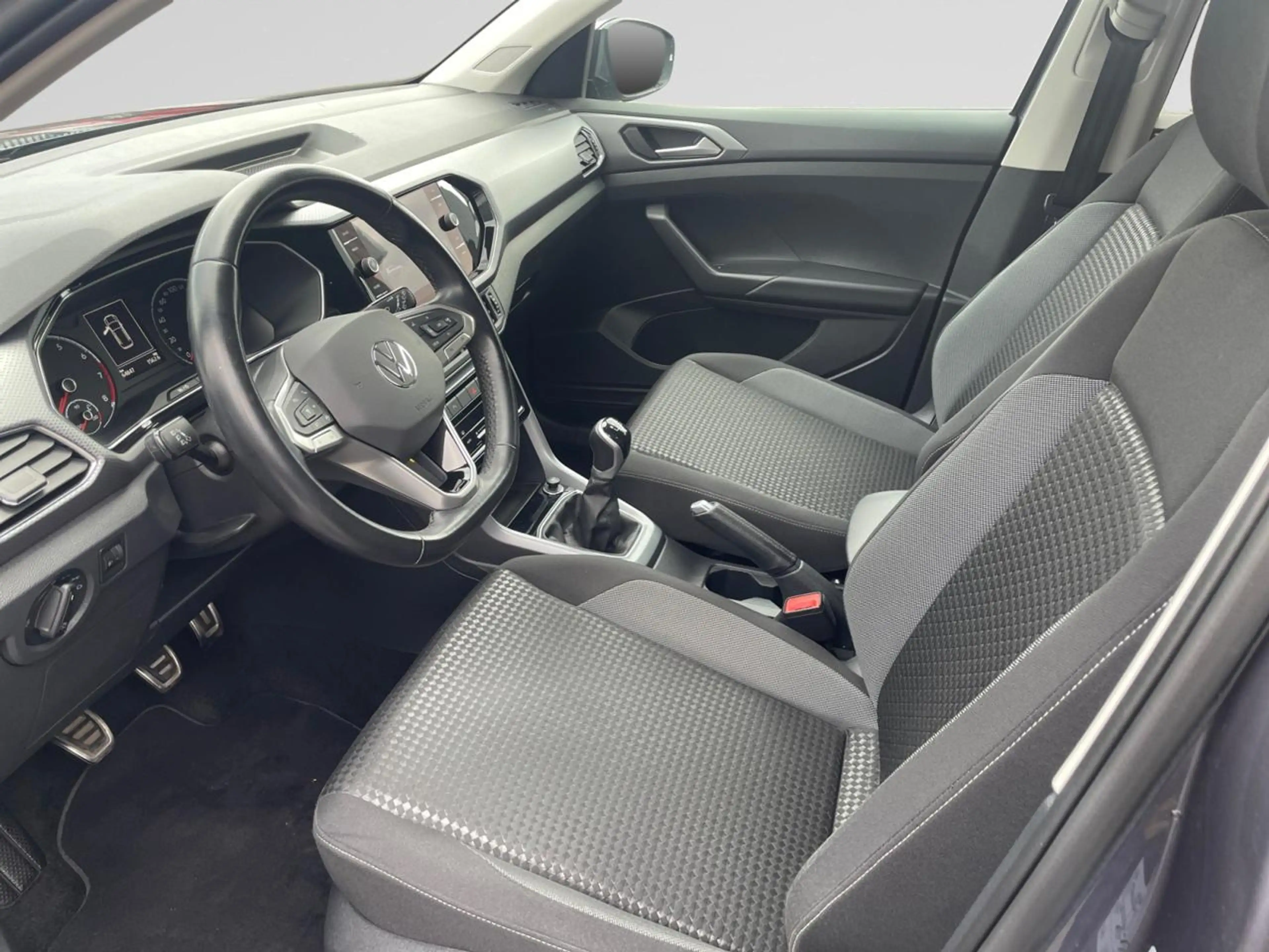 Volkswagen T-Cross ACTIVE 1.0 TSI 95 ch — photo 10