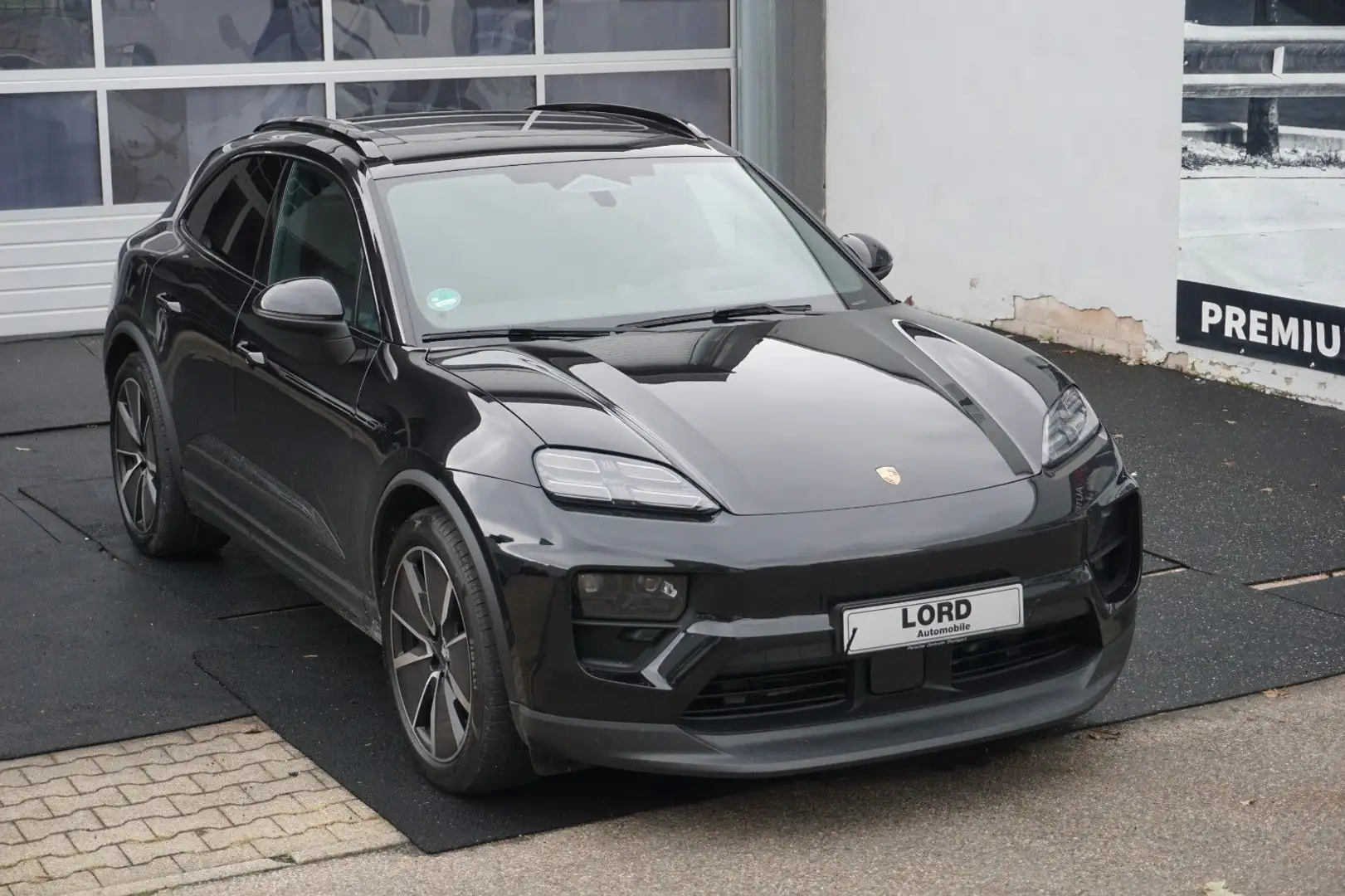 Porsche Macan Electric 4*ACC*18 Wege Sportsitze* Schwarz - 2