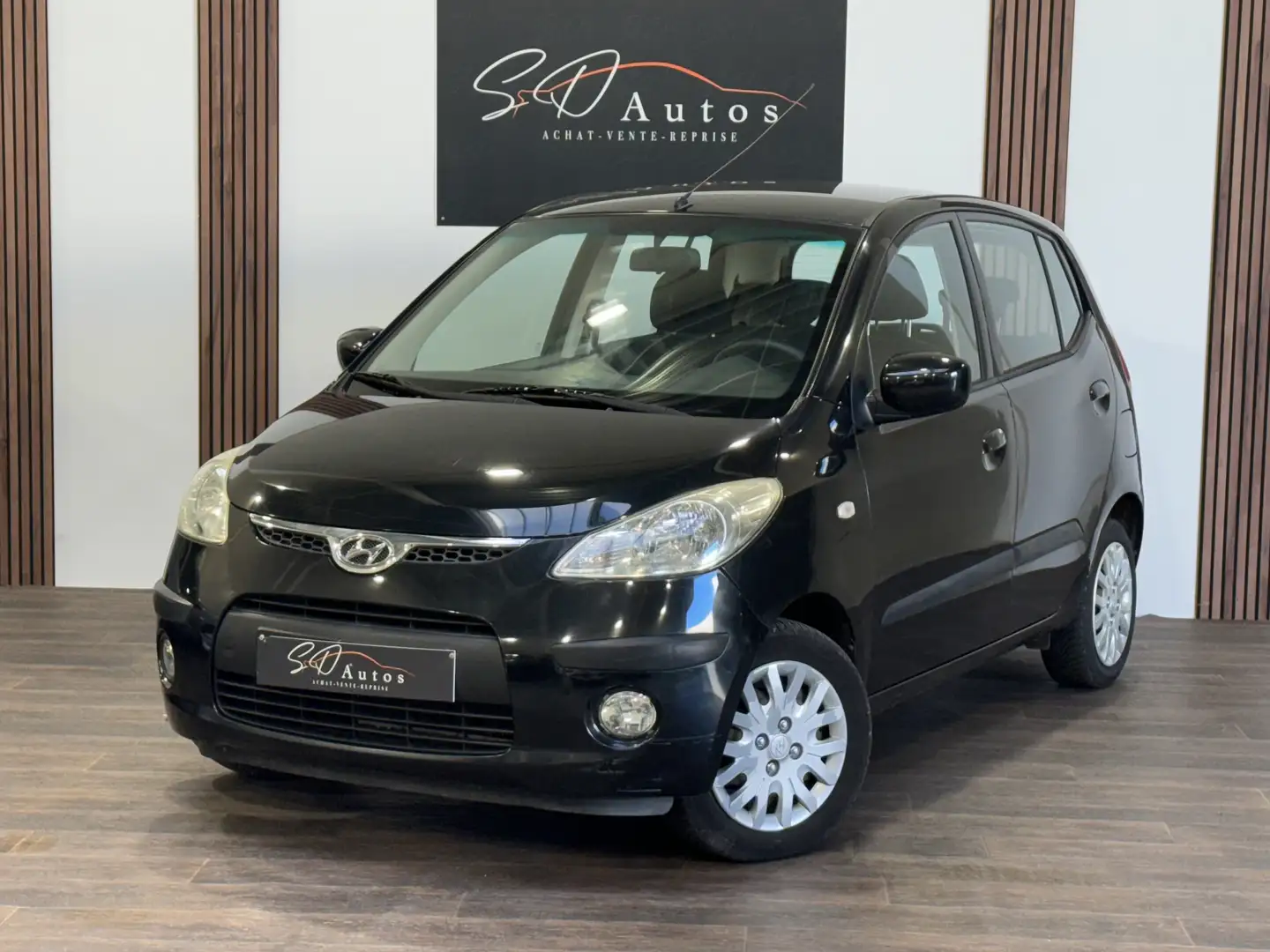 Hyundai i10 1.1i * BOITE AUTOMATIQUE * GARANTIE * Zwart - 1
