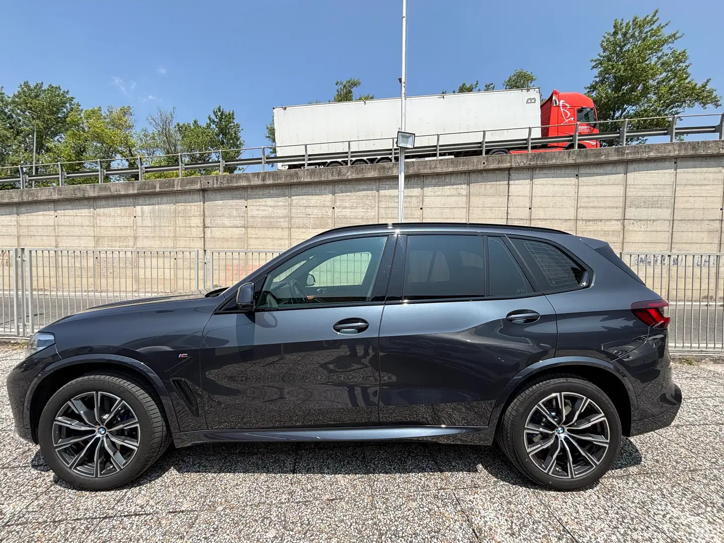BMW X5 xdrive25d Msport auto PREZZO REALE Gris - 2