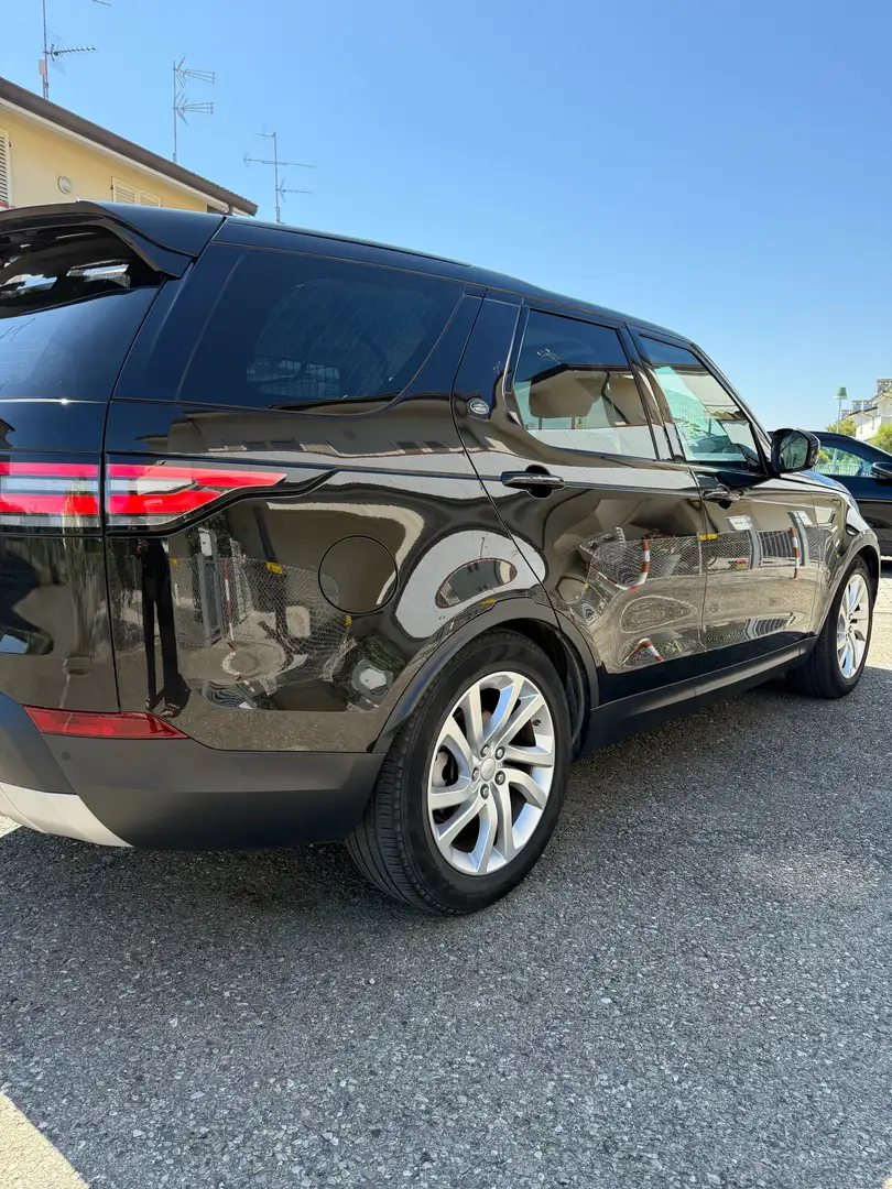 Land Rover Discovery LAND ROVER Discovery2.0SD4 7 POSTI Fekete - 2