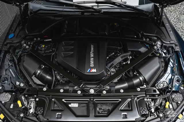 BMW M3 xDrive Competition *1 of 1*INDIVIDUAL* Ansicht 12