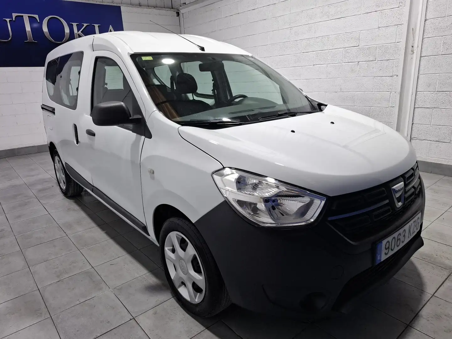Dacia Dokker 1.5Blue dCi Essential 70kW Wit - 2