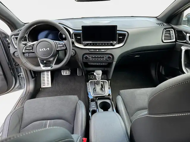 Kia Ceed view 9