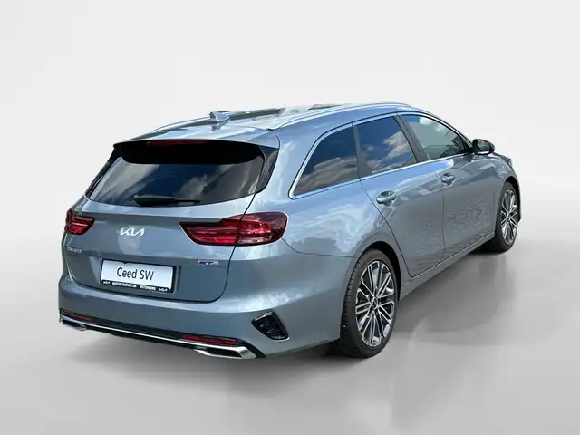 Kia Ceed view 5