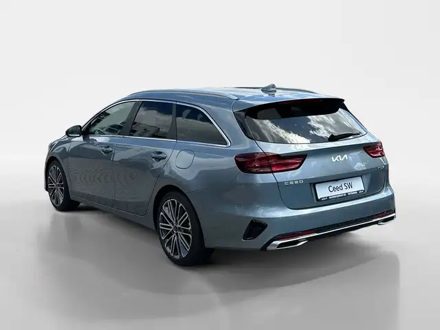 Kia Ceed view 4