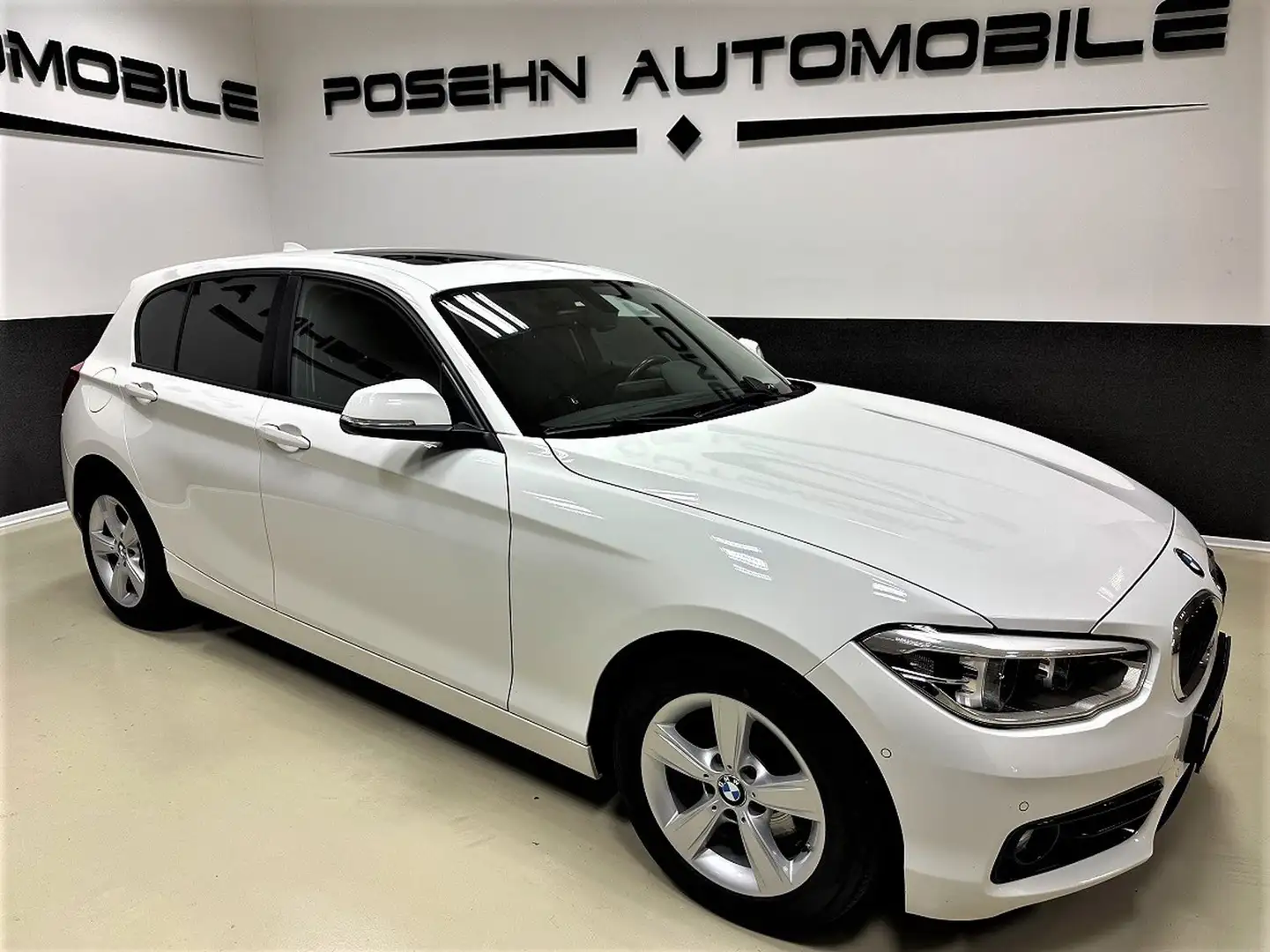 BMW 120 d xDrive Aut. Sport Line LED HiFi Kamera Blanc - 1