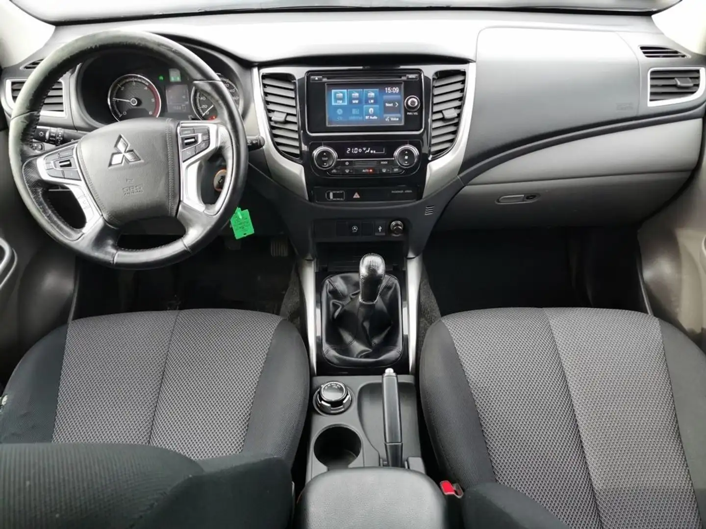 Mitsubishi L200 2.4 DI-D/181CV Double Cab Plus Grigio - 1
