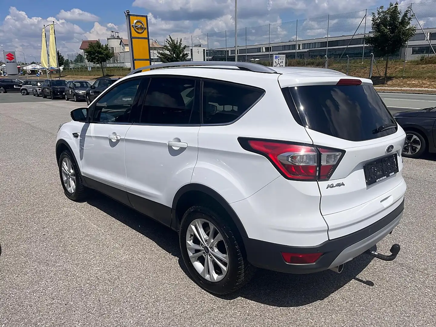 Ford Kuga 1,5 EcoBoost Titanium Weiß - 2